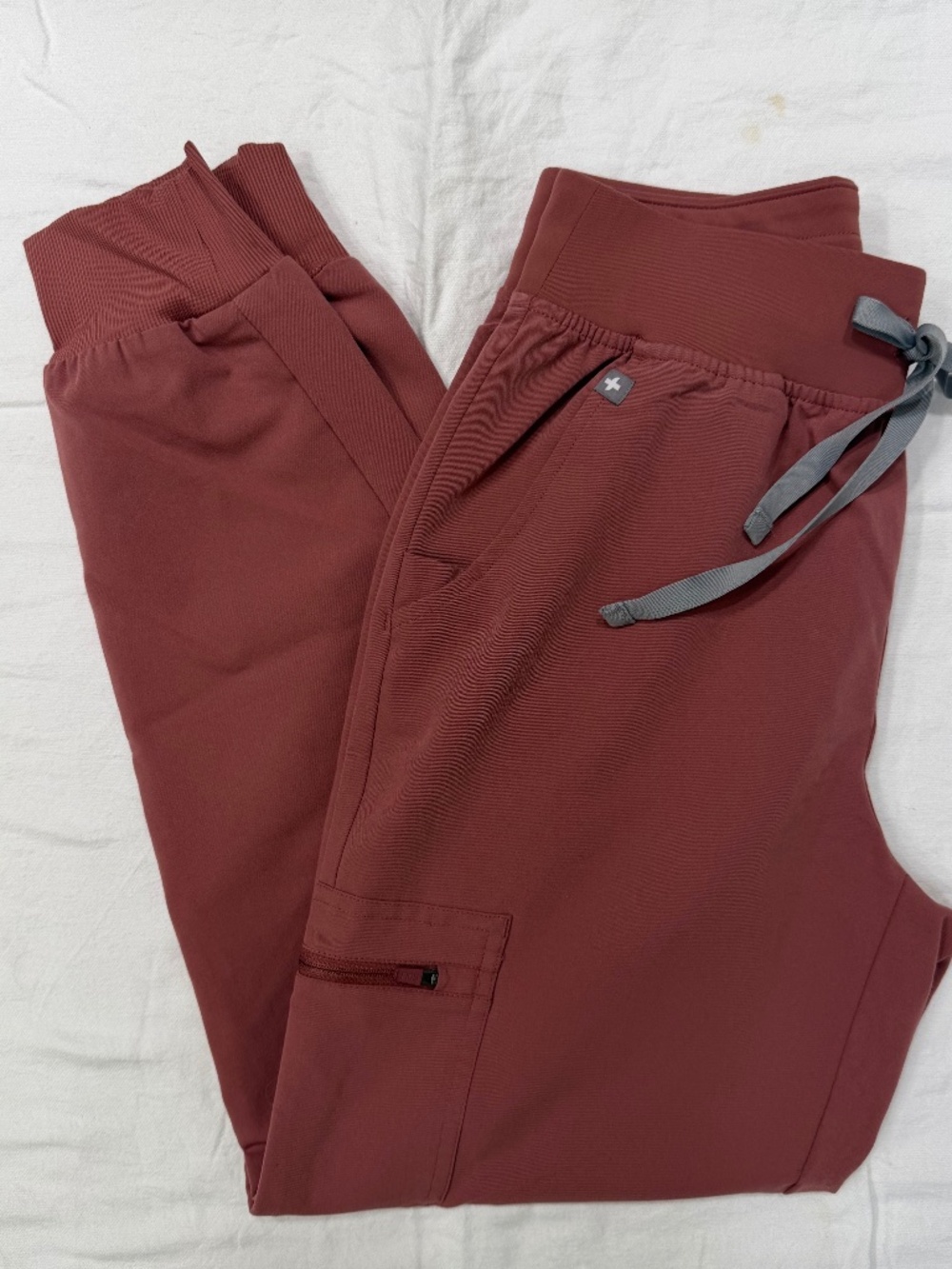 Figs High Waisted Zamora Jogger Scrub Pants - X-SMALL PETITE Mauve